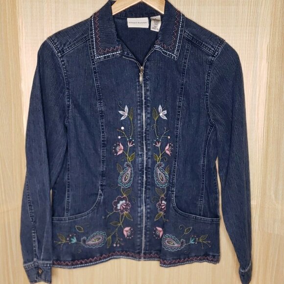 Alfred Dunner Womens Embroidered Denim Jacket 8 - Picture 1 of 7